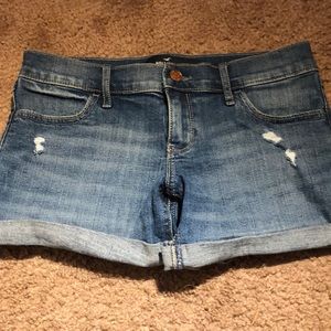 hollister jean shorts. low-rise midi shorts